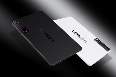 Lenovo Y700 (Gen 5) bağlantı noktaları