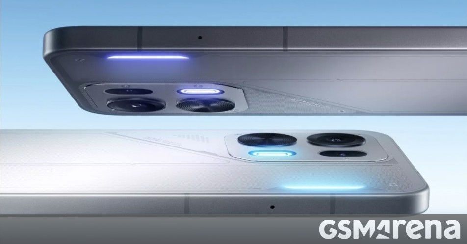 gsmarena_000.jpg