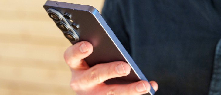 Samsung Galaxy S26 Ultra söküm işlemi