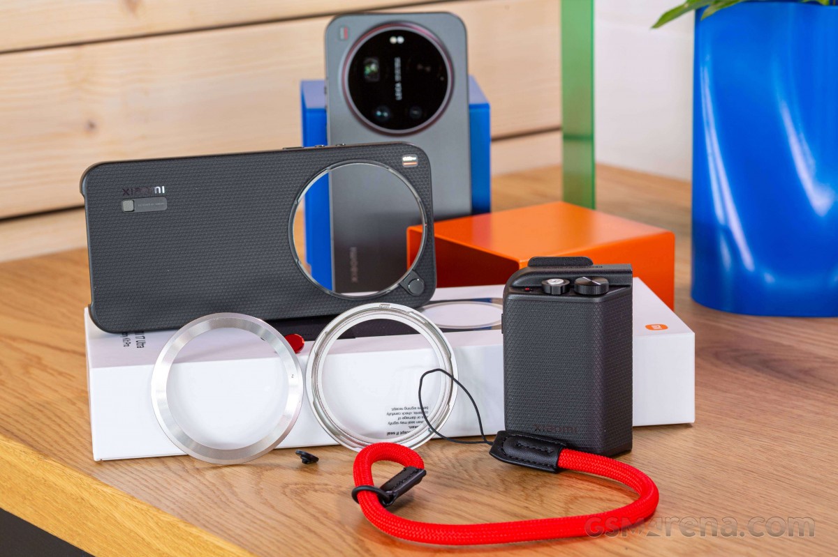 Xiaomi 17 Ultra Photography Kit and Photography Kit Pro hands-on