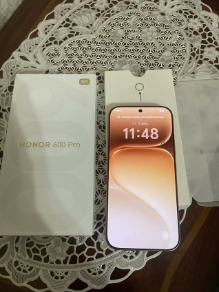 Honor 600 Pro arka tasarımı