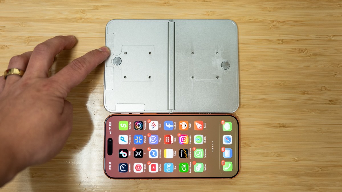iPhone Ultra ve iPhone 17 Pro Max karşılaştırması