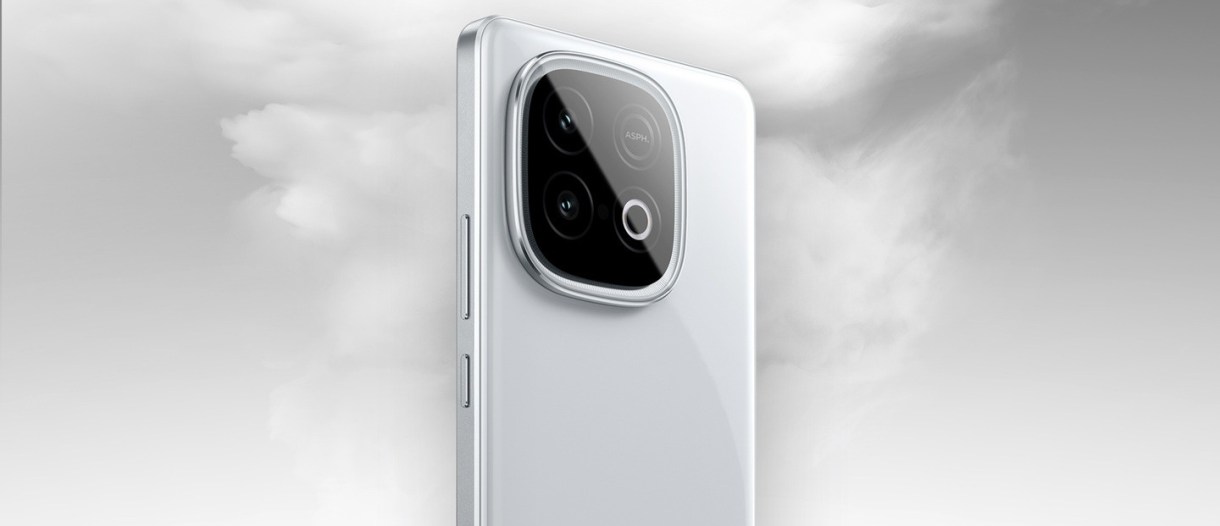 iQOO Neo 10 getting new colors in India, Alpine White model teased