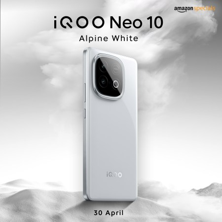 iQOO Neo 10 Alpine White rengi