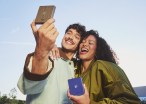 Motorola Razr 70 Ultra renk seçenekleri