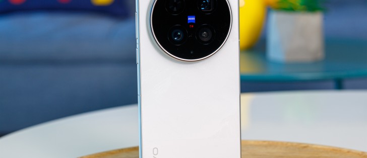 vivo X300 series global availability