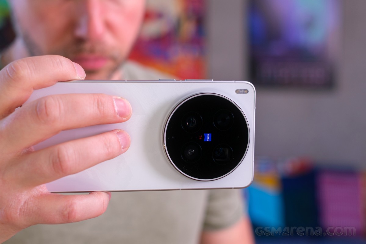 vivo X300 Ultra camera module details