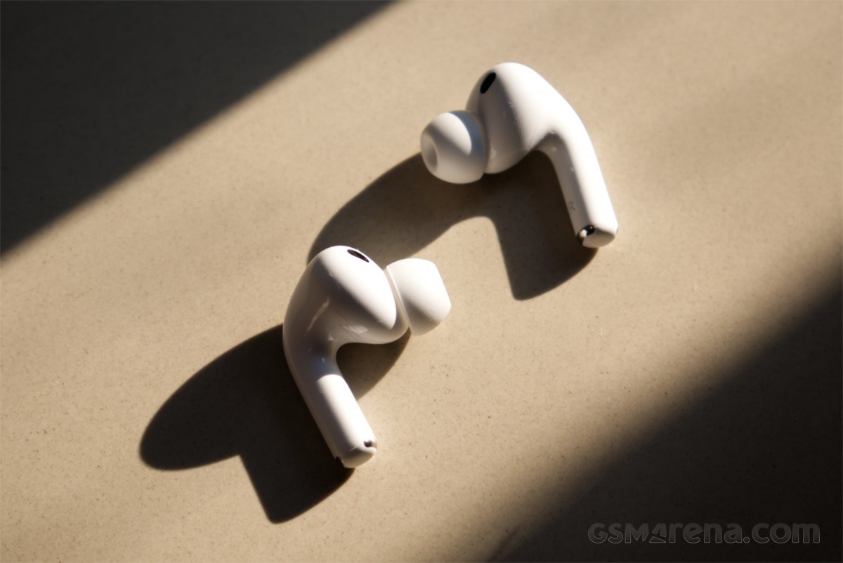 Apple AirPods Ultra tasarımı