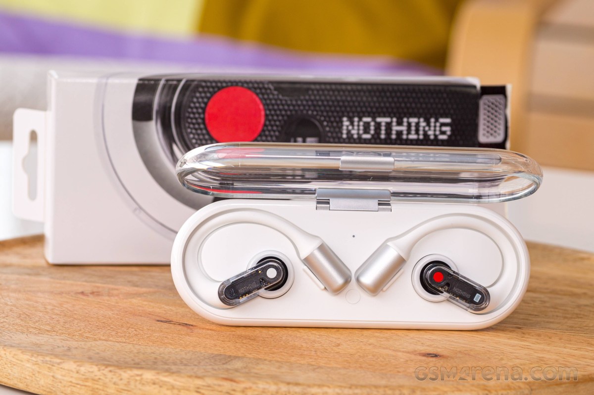 Nothing Ear (open) mavi renk modeli