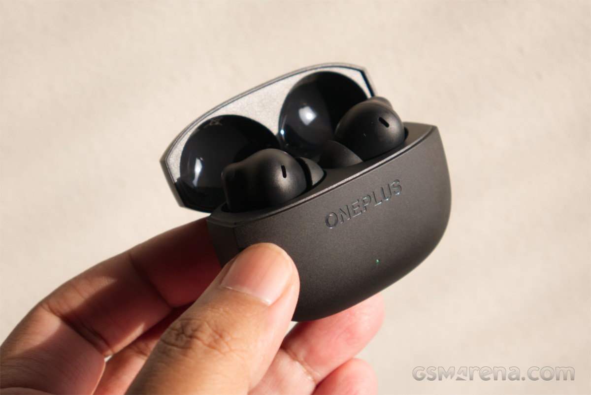 OnePlus Nord Buds 4 Pro renk seçenekleri