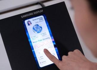 Samsung Flex Chroma Pixel Ekran