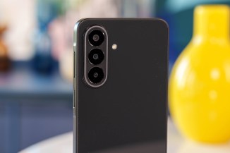 Samsung Galaxy A27 yan görünüm