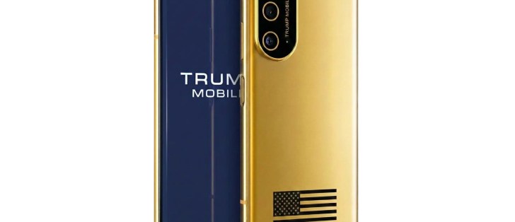 Trump Mobile T1 Phone iç yapısı