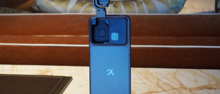 Honor Robot Phone tanıtım görseli