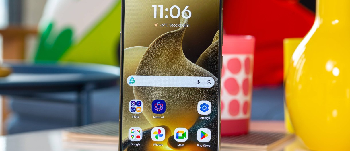 Motorola starts rolling out Android 17 to Signature in India; update is a 5.75GB download with fresh design and enhanced security