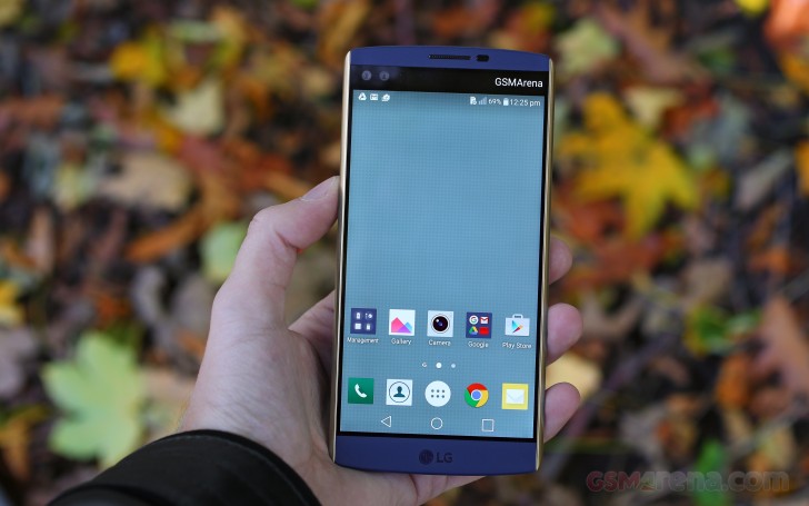 LG V10  review