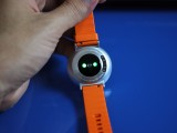 The optical heart rate monitor - Huawei Fit hands-on