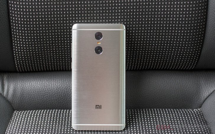Redmi Pro 3GB 64GB シルバー Xiaomi Redmi Pro review: Peripheral vision - GSMArena.com tests