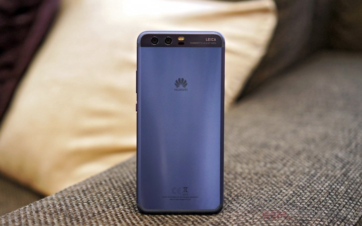 Huawei P10 review: The Mini-Mate: Unboxing, 360-degree spin, design