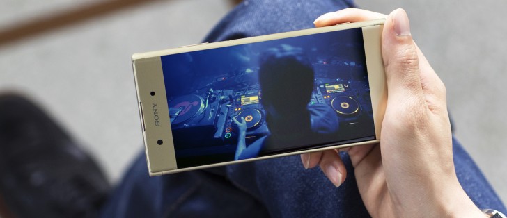 Sony Xperia XA1 Plus hands-on review: First impressions - GSMArena