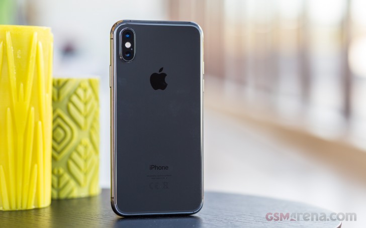 Apple iPhone XS review tests