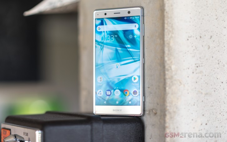 新品最安値 Xperia XZ2 Premium SOV38[64GB] au クロムシルバー【安心