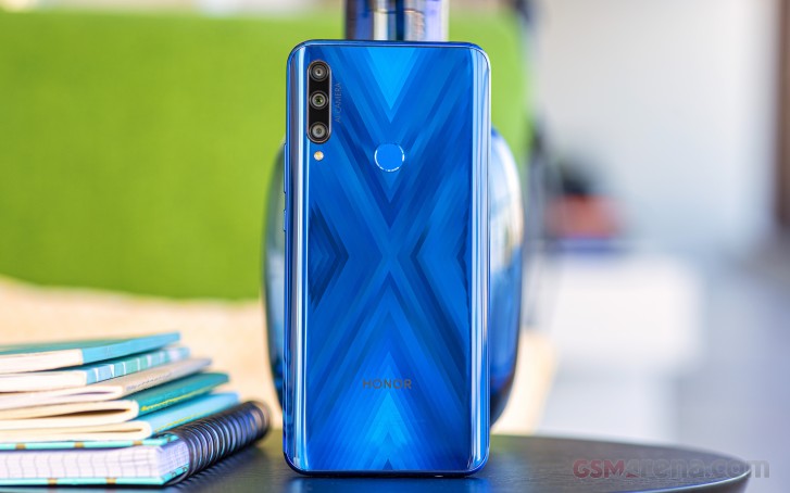 Honor 9X review: Design and 360-degree view