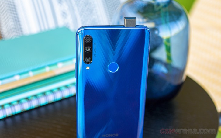 Honor 9X review: Design and 360-degree view