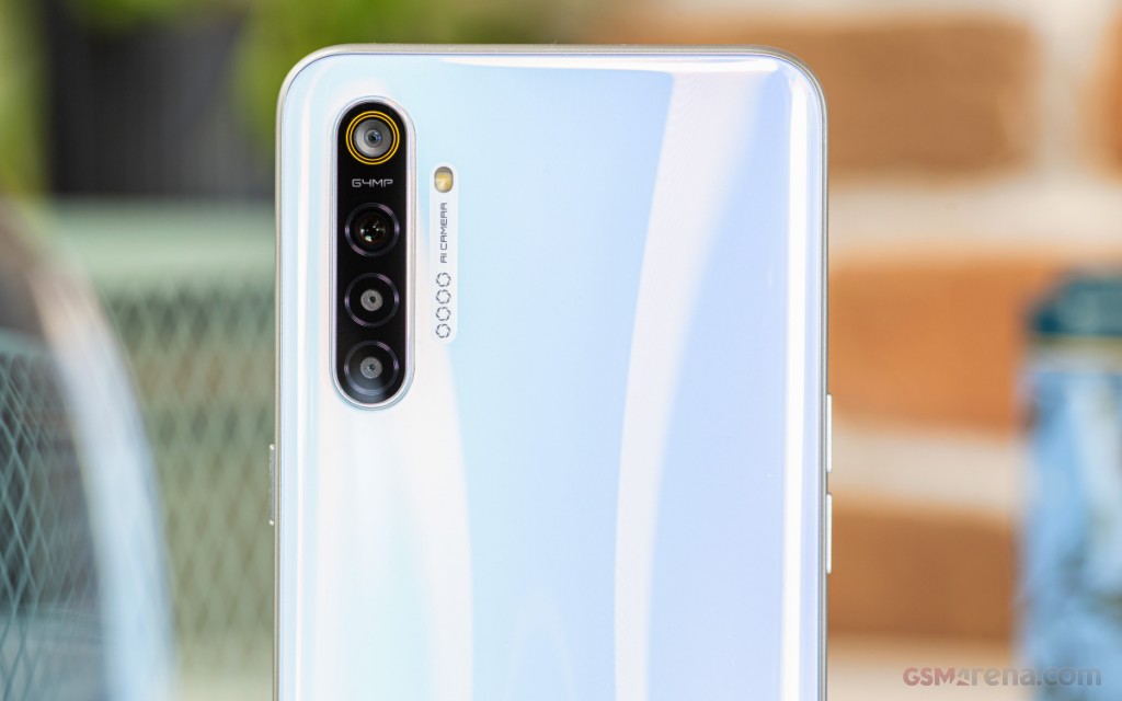 Realme XT