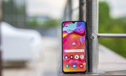 Samsung Galaxy A30 and A70 get new firmware updates