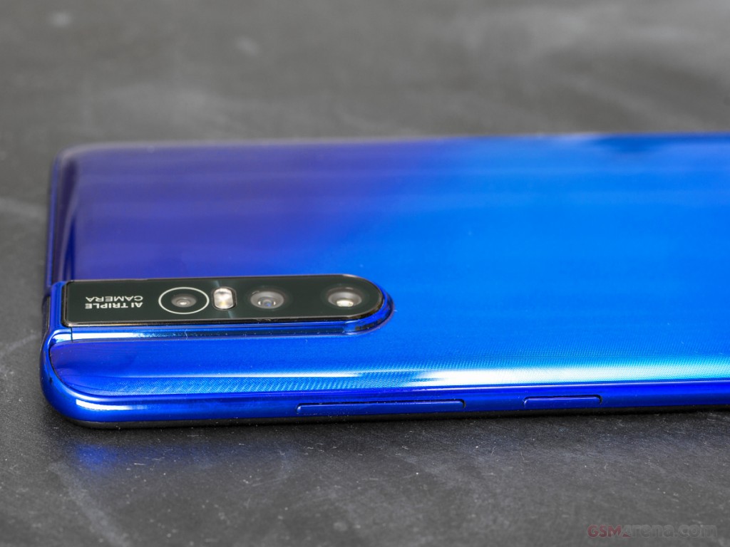 vivo V15 Pro