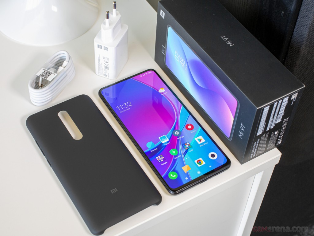 Xiaomi Mi 9T pictures, official photos