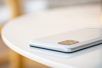 Mic on top - Samsung Galaxy M51 review