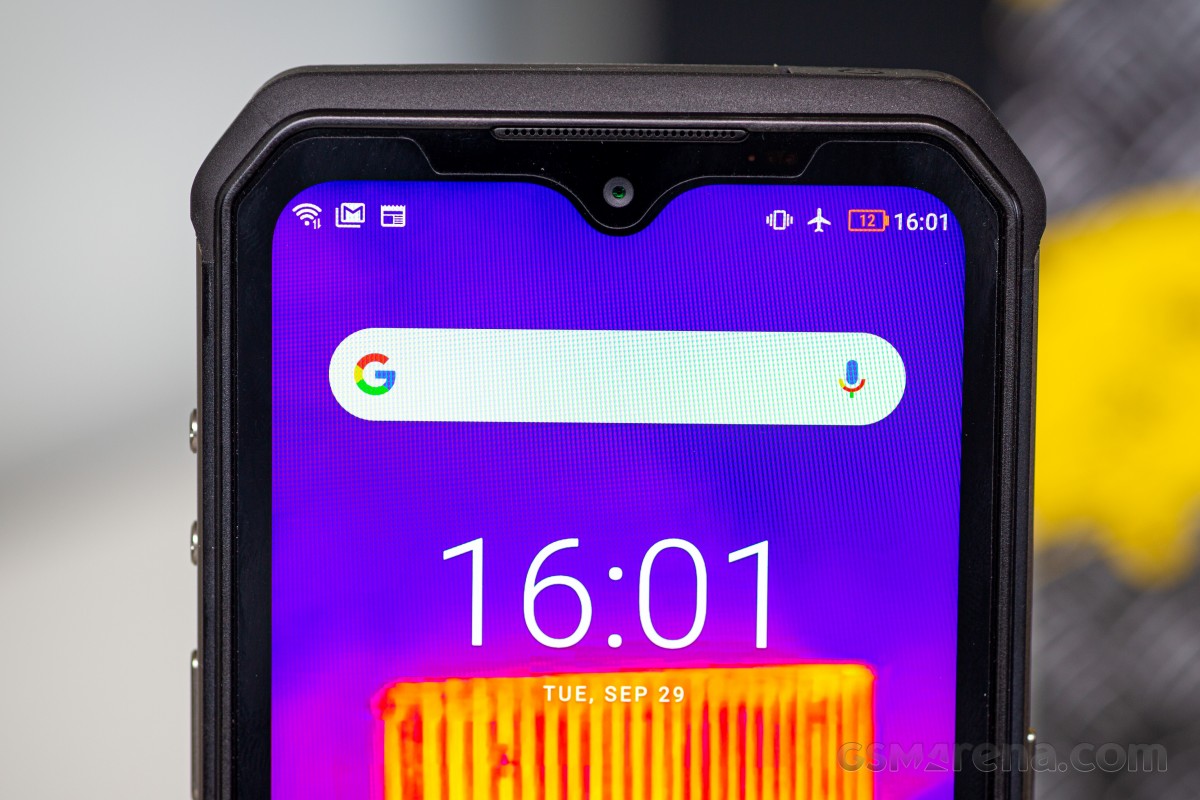 Ulefone Armor 9 review: Design and handling, accessories