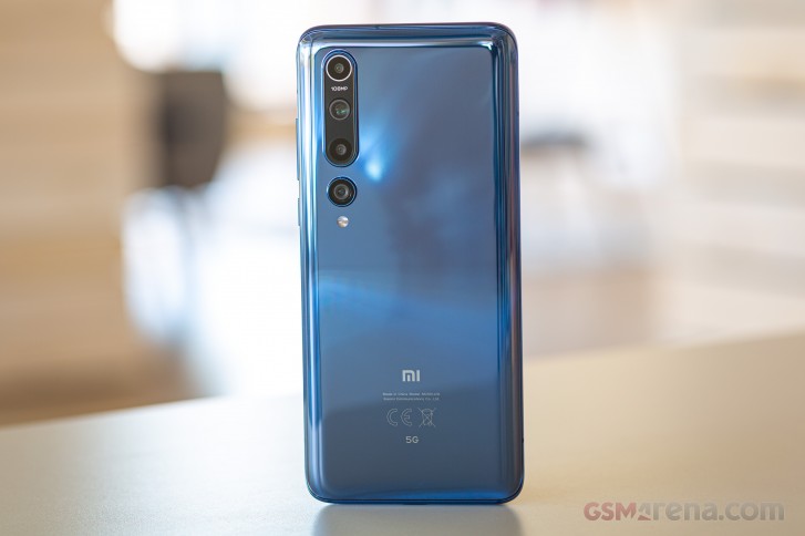 Xiaomi Mi 10 5G review: Design, handling and controls
