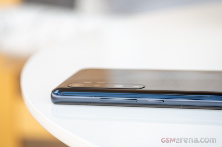 Xiaomi Mi Note 10 Lite review: Design