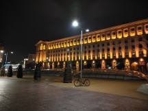 Main camera low-light samples - f/1.9, ISO 631, 1/17s - Zte Axon 20 5g review