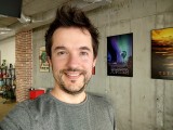 Selfie samples, main camera, 16MP - f/2.2, ISO 273, 1/50s - Motorola Moto G100 review