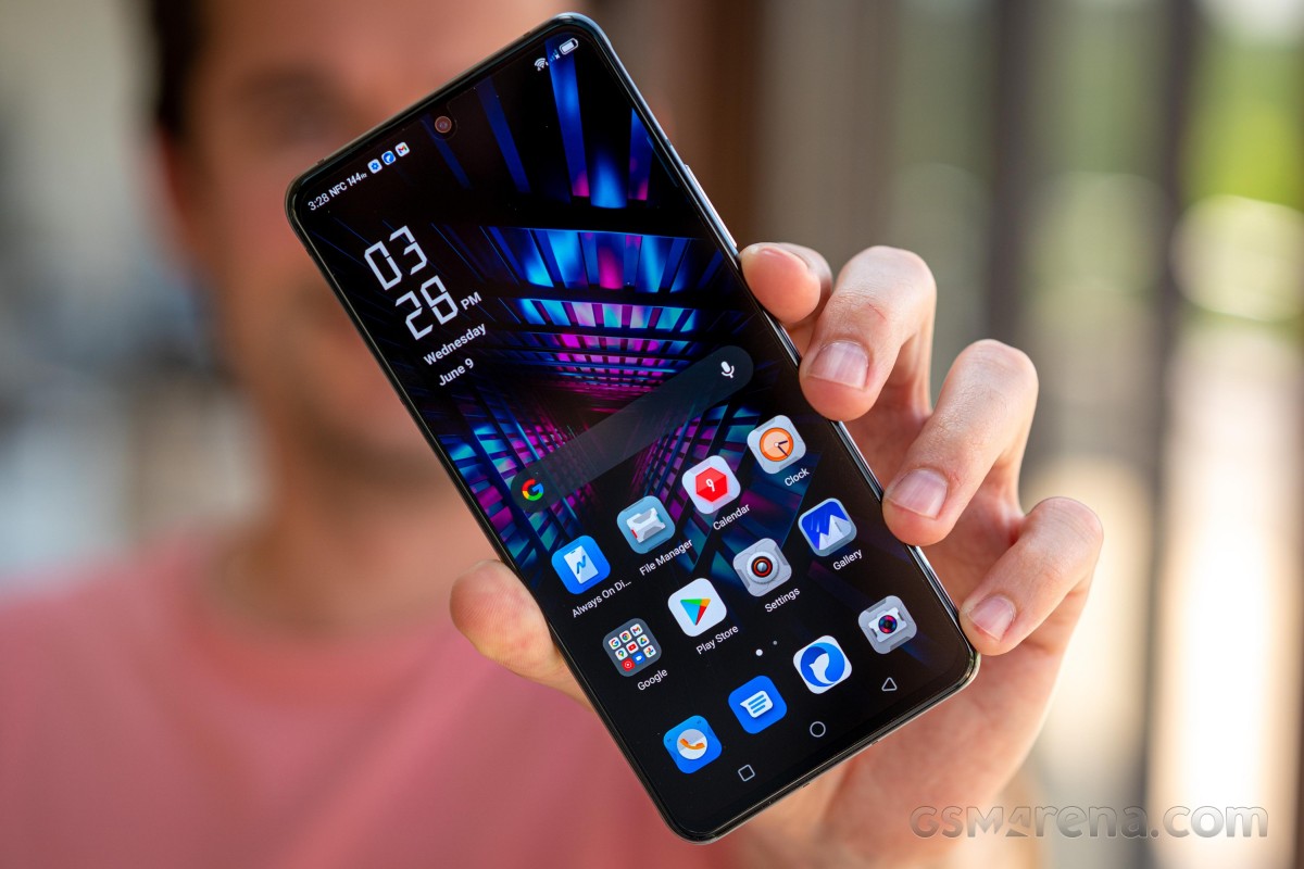 レッドマジック6R 　スマホ ZTE Nubia RedMagic 6R - Notebookcheck Reviews Collection