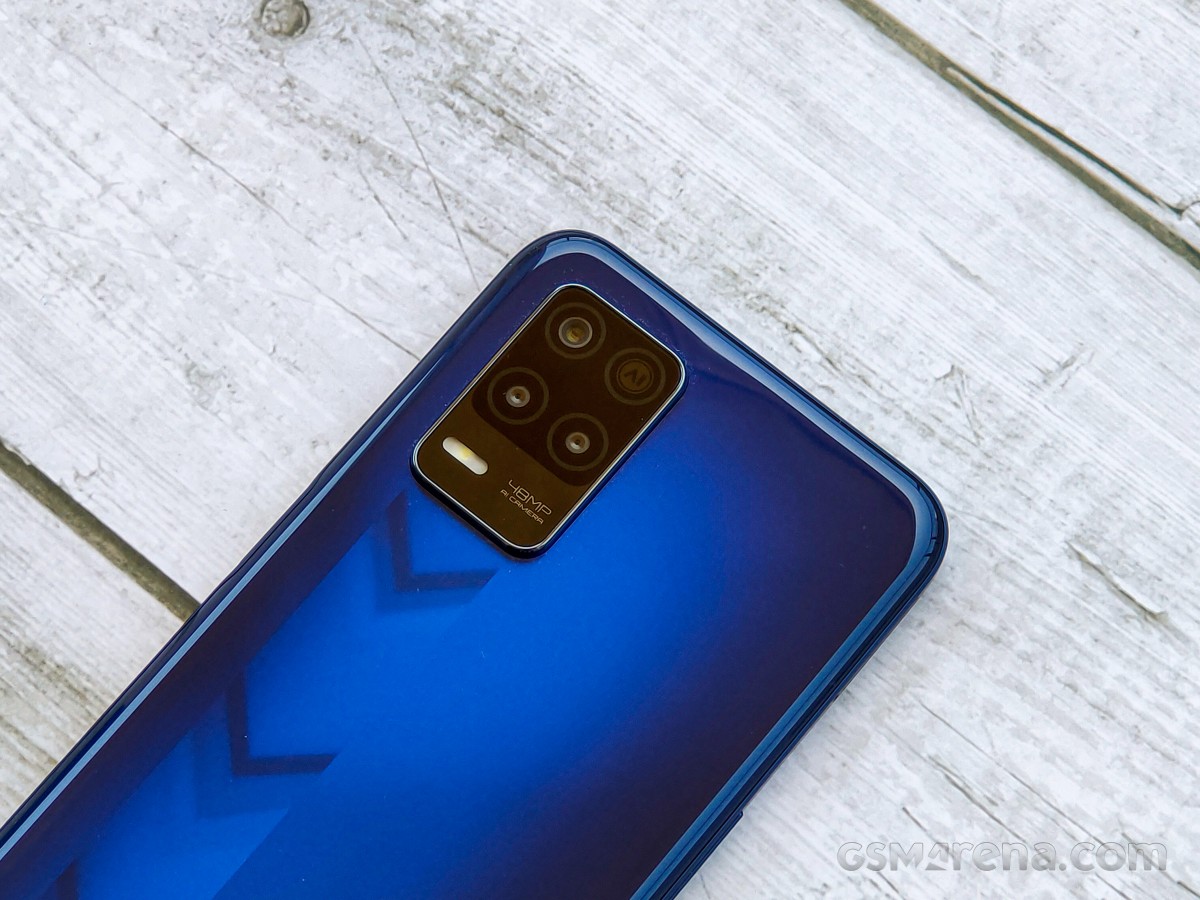 Realme Narzo 30 5G hands-on review: Design, controls, display