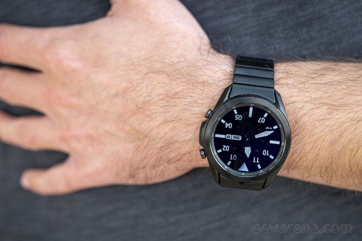 Galaxy Watch4 Classic 46mm 【公式通販】
