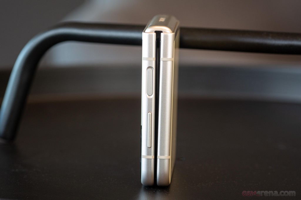 Samsung Galaxy Z Flip3 5G