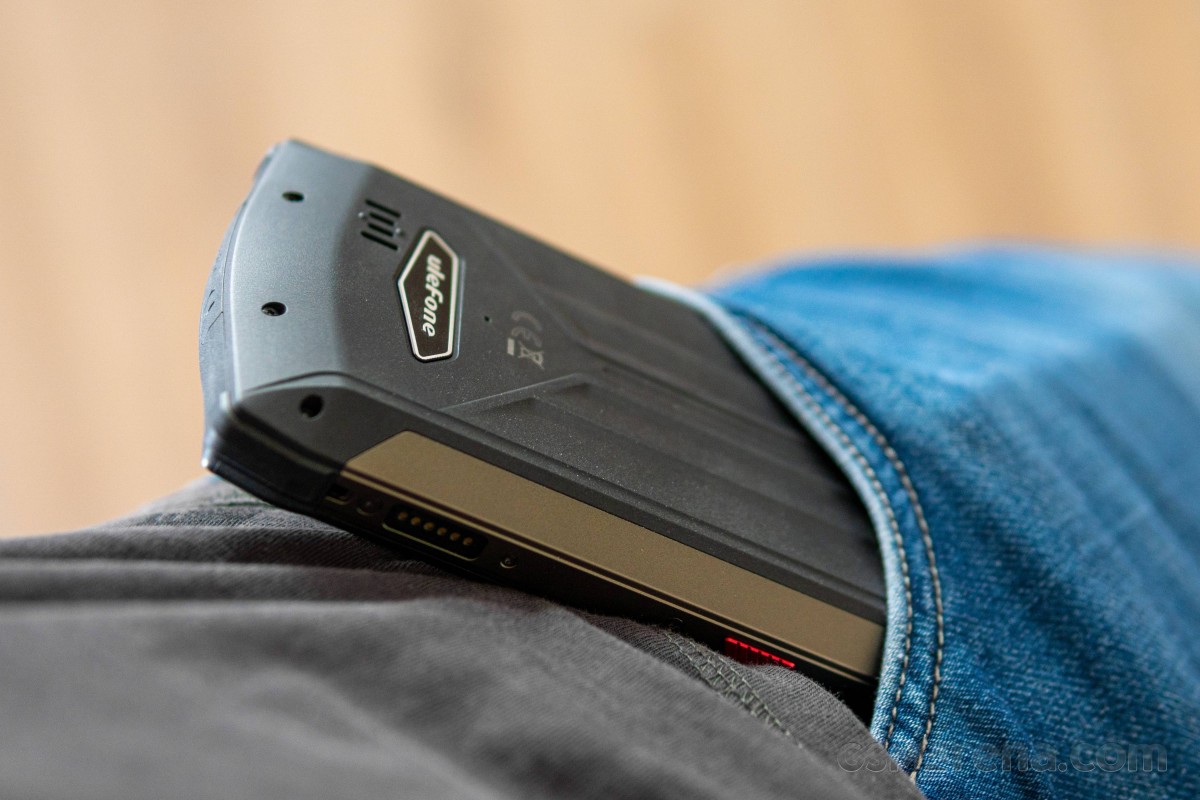 タフネススマホ　uleFone power armor 13 Ulefone Power Armor 13 － モバイルバッテリー代わりにもできる高性能