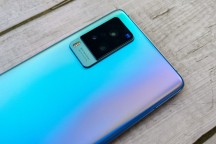 vivo X60 Pro in Shimmer Blue