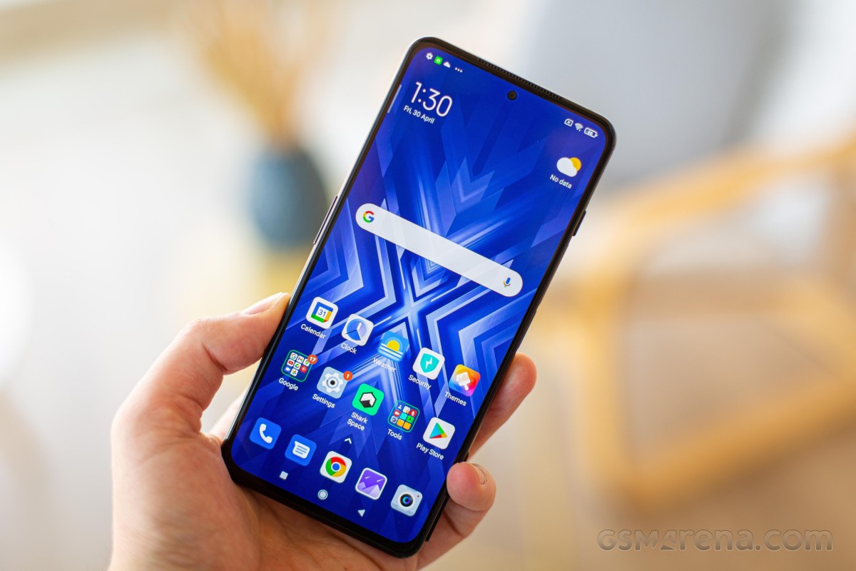 Xiaomi Black Shark 4 review: Design and handling
