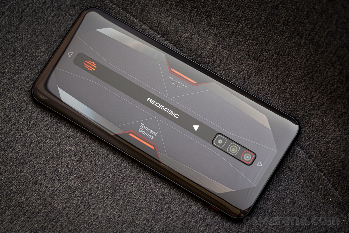 RedMagic 6 review: Design and handling