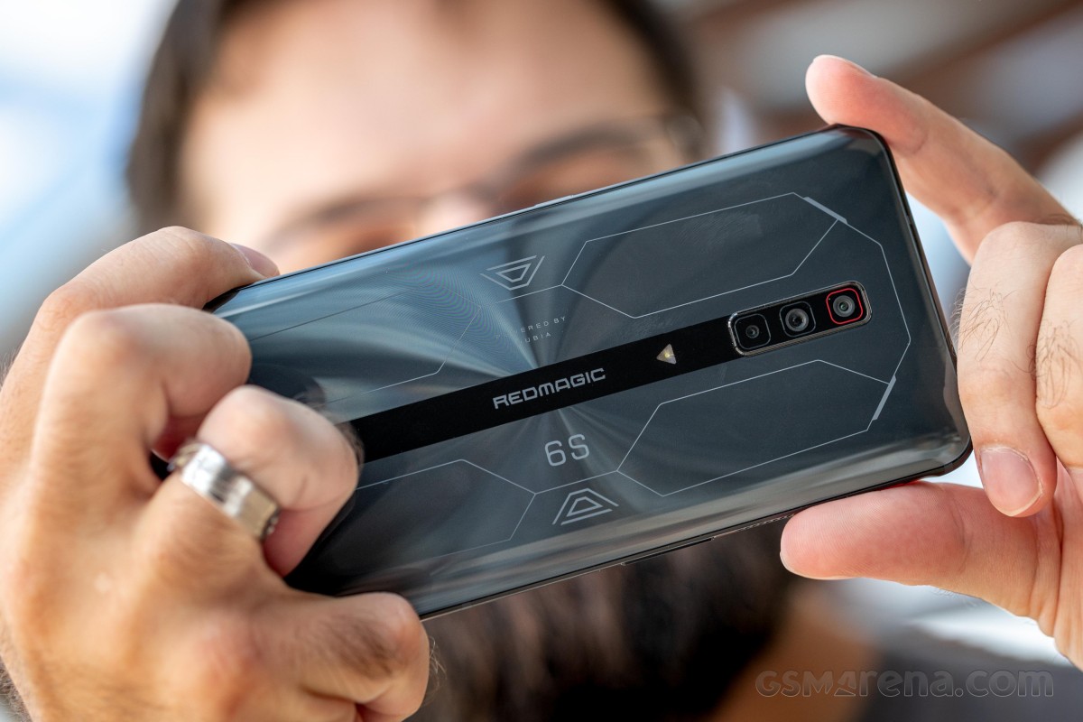 スマートフォン本体 Red Magic 6s PRO 16GB 256GB REDMAGIC 6S PRO】ゲーミングスマホが10月28日から先行予約開始（台数