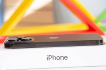 iPhone 14 Pro: Power button on the right - Apple iPhone 14 Pro review