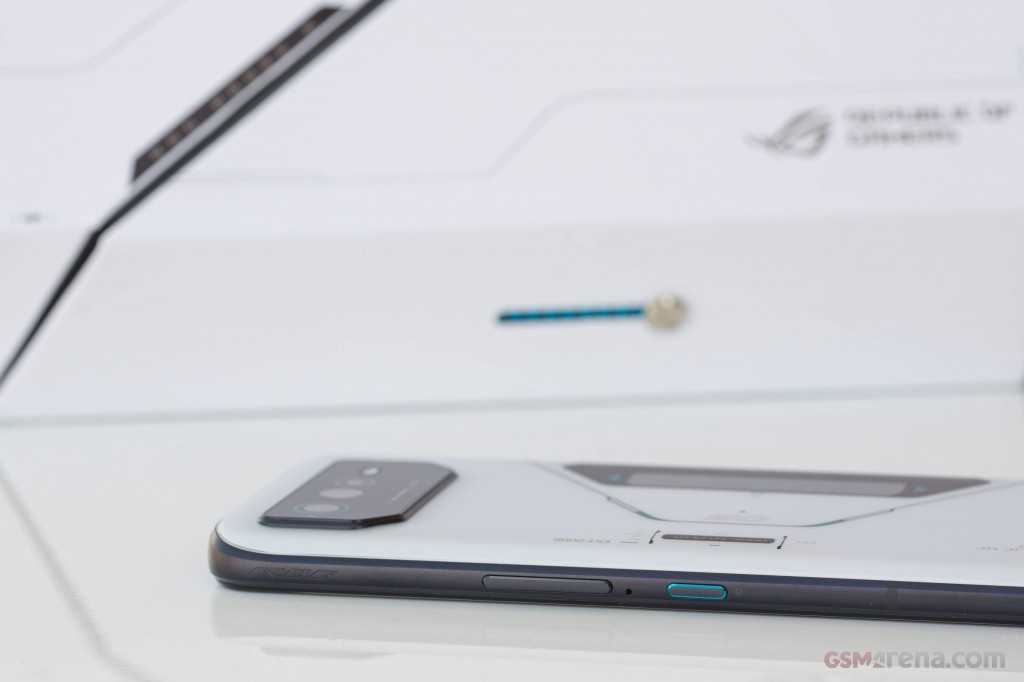 Asus ROG Phone 6 Pro