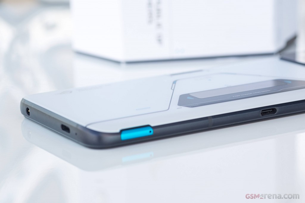 Asus ROG Phone 6 Pro